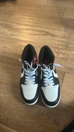 Nike jordans rood maat 40, Ophalen, Zo goed als nieuw, Jongetje of Meisje, Schoentjes