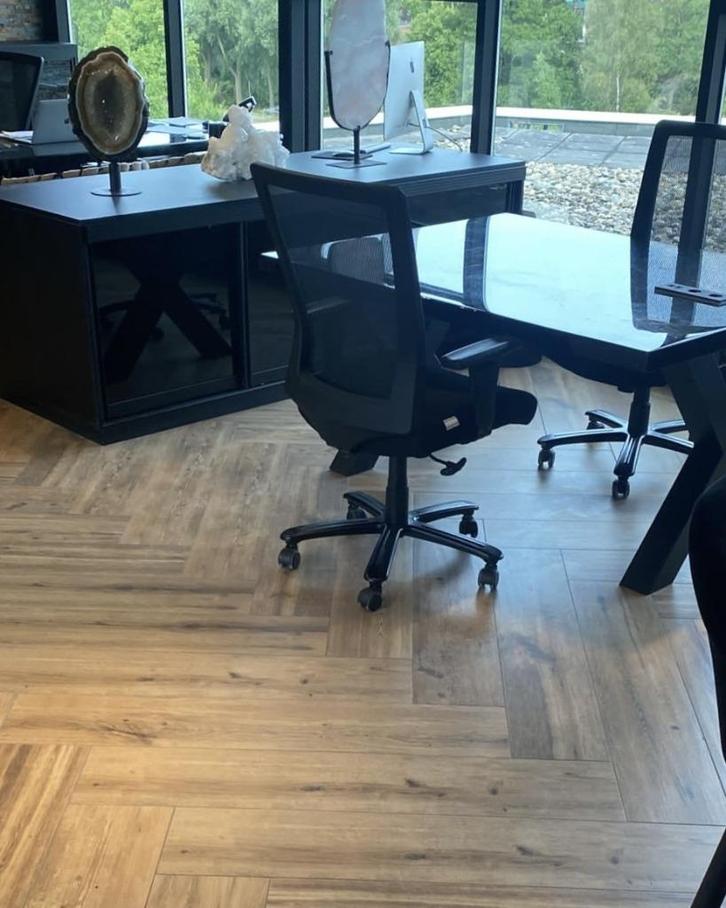 Houtlook tegel visgraat northwind oak 900x150x9mm  voorraad, Doe-het-zelf en Verbouw, Vloerdelen en Plavuizen, Nieuw, Plavuizen