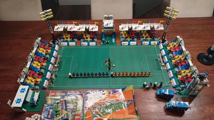 Lego shell wk stadion voetbal 1998, Kinderen en Baby's, Speelgoed | Duplo en Lego, Ophalen of Verzenden