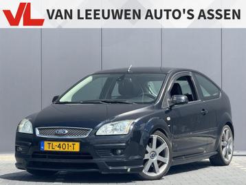 Ford Focus 2.0-16V Titanium | Nieuw binnen | Sony Surround | beschikbaar voor biedingen