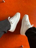 Puma Witte Sneakers - Nieuw - Maat 39, Kleding | Dames, Ophalen of Verzenden, Nieuw, Wit, Sneakers of Gympen