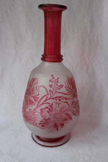 Antiek Franse cranberry cameo glas karaf c 1900