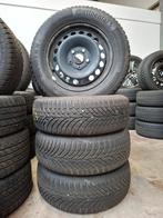 Complete winterset Skoda Octavia, Ophalen, Gebruikt, Banden en Velgen, 17 inch