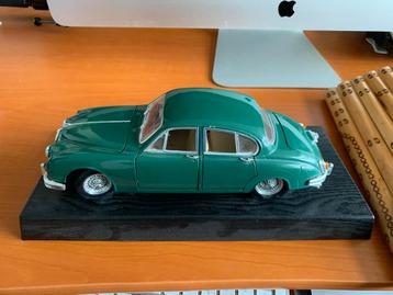 Maisto Jaguar Mark II (1959) Modelauto beschikbaar voor biedingen