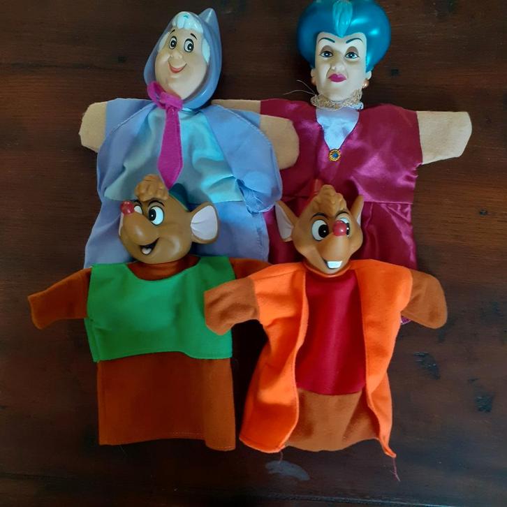Assepoester handpoppen poppenkastpoppen Disney, Kinderen en Baby's, Speelgoed | Poppen, Zo goed als nieuw, Overige typen, Ophalen of Verzenden