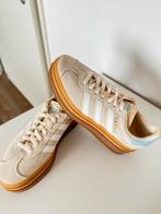 Adidas Gazelle Suède Sneakers, Ophalen of Verzenden, Zo goed als nieuw, Overige kleuren, Sneakers of Gympen