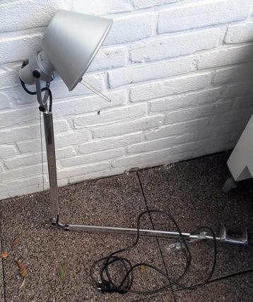 Artemide bureaulampen zilver beschikbaar voor biedingen