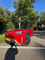 Toyota Yaris Cross 1.5 Vvt-i Hybrid 116pk CVT 2023 Rood, Auto's, 750 kg, 4 cilinders, 1490 cc, 550 kg