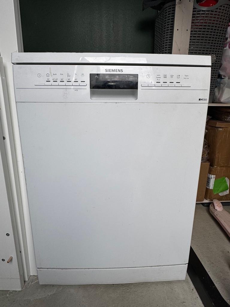 Vaatwasser siemens, Ophalen, Zo goed als nieuw, Vrijstaand, Minder dan 85 cm