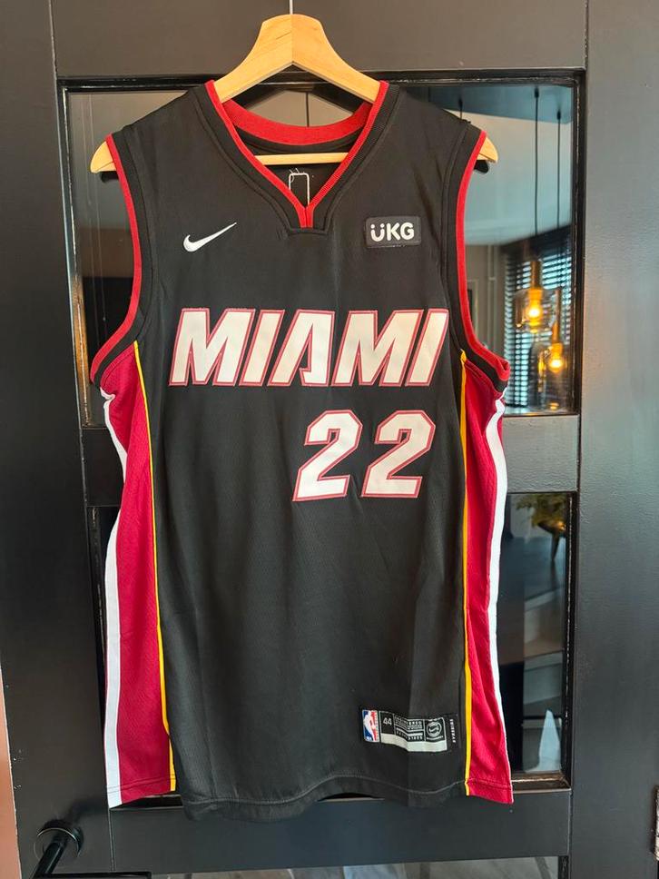 Nike NBA Miami Heat Jimmy Butler Shirt, Kleding | Heren, Sportkleding, Zo goed als nieuw, Algemeen, Overige maten, Zwart, Ophalen of Verzenden