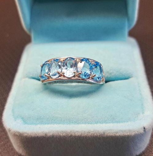 **opheffing**Schitterende ring met in facet geslepen Topaas, Sieraden, Tassen en Uiterlijk, Ringen, Nieuw, Dame, 19 tot 20, Blauw