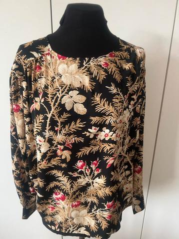 Mooie Blouse met Bloemenprint beschikbaar voor biedingen