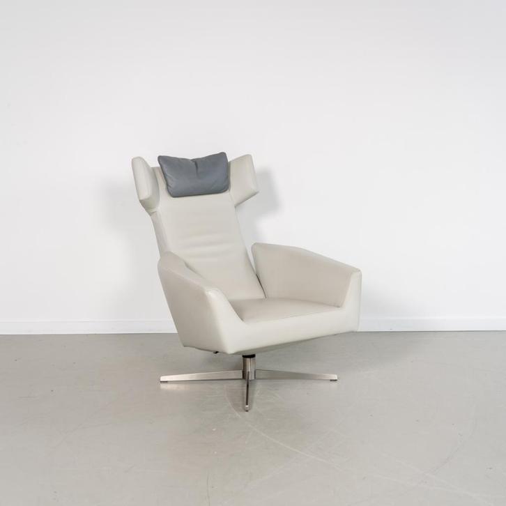 1x Leolux Elixir Fauteuil Lichtgrijs Leer - Gepolijst, Huis en Inrichting, Fauteuils, Zo goed als nieuw, Leer, Metaal, 75 tot 100 cm