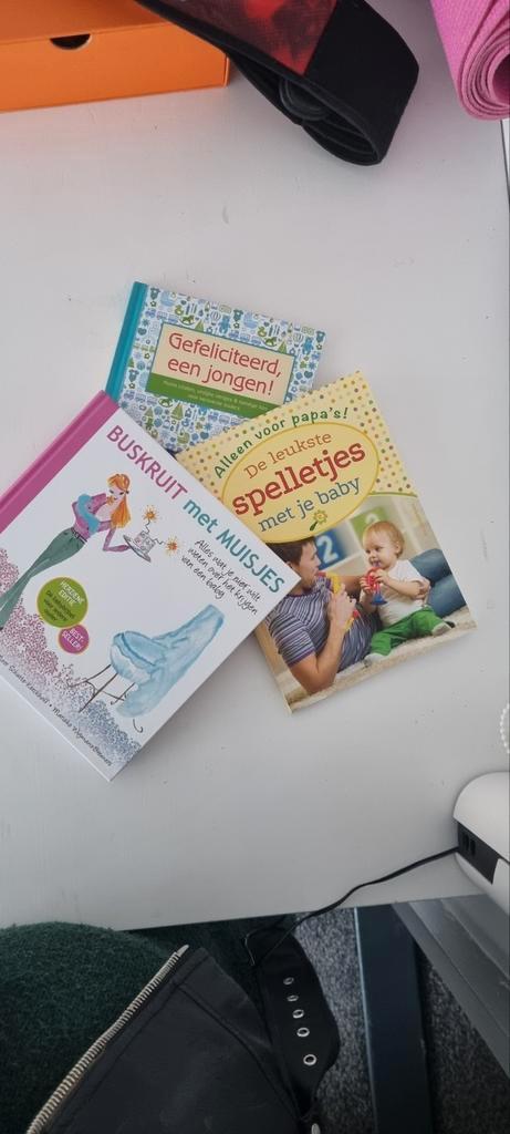 Nina Veeneman-Dietz - Buskruit met muisjes, Boeken, Kinderboeken | Baby's en Peuters, Zo goed als nieuw, Ophalen of Verzenden