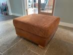 Poef geschuurd leer cognac kleur, Huis en Inrichting, Banken | Voetenbanken en Poefen, Ophalen of Verzenden, Vierkant, Leer, 75 tot 100 cm