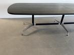 1 Vitra Eames Segmented Table Donker Eiken Massief, Zo goed als nieuw, Vijf personen of meer, 200 cm of meer, 150 tot 200 cm