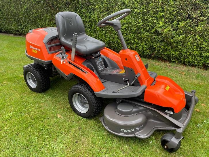 Husqvarna Rider 318 Frontmaaier, Tuin en Terras, Zitmaaiers, Gebruikt, 90 tot 120 cm, Elektrische starter, Mulchfunctie, Ophalen