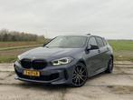 BMW 1-Serie M135i 306pk Aut Xdrive 2022 135 Full option, Auto's, BMW, 1998 cc, 4 cilinders, Alcantara, Vierwielaandrijving