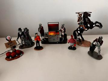 Lemax Spooky Town Figuren Set + Adapter beschikbaar voor biedingen