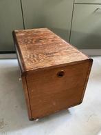 Vintage Houten Archiefkast met Vlammend Hout, Ophalen, Gebruikt