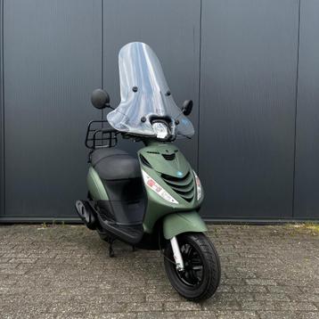 Piaggio Zip 4T 25KM/H || 4622 km beschikbaar voor biedingen