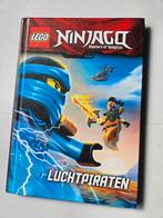 Lego Ninjago luchtpiraten, Boeken, Ophalen of Verzenden, Zo goed als nieuw