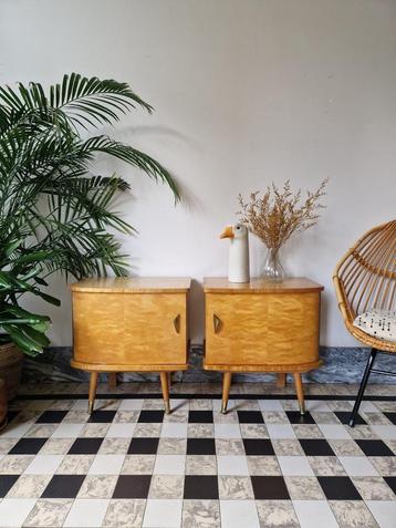 Vintage sixties nachtkastjes | kastjes retro beschikbaar voor biedingen
