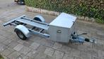 Motor aanhanger geremd, Ophalen