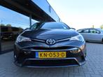 Toyota AVENSIS 1.8 VVT-I Lease Pro Ecc Cruise Trekhaak 2016, Euro 6, 4 cilinders, Origineel Nederlands, 1600 kg