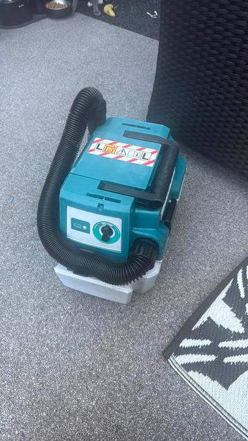 Makita DVC750LZX1 18V Li-Ion accu bouwstofzuiger body 7,5L beschikbaar voor biedingen