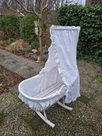 Vintage rotan wieg uit 1958, Kinderen en Baby's, Babywiegjes en Ledikanten, Ophalen, Gebruikt, Wieg