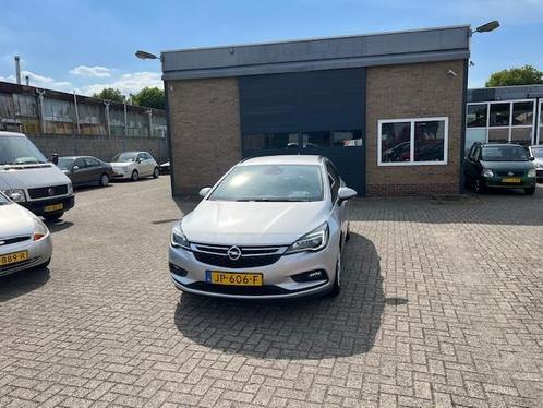 Opel Astra Sports Tourer 1.0 Business+//Zeer mooie auto*, Auto's, Opel, Bedrijf, Te koop, Astra, ABS, Airbags, Airconditioning