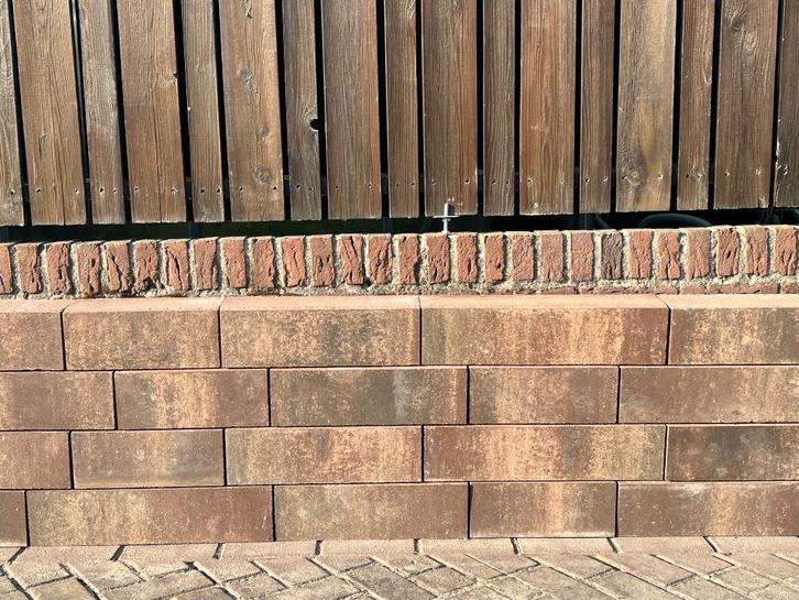 Koopje!! 120 ST STAPELBLOKKEN Glad € 125,00!! bruinrood, Tuin en Terras, Bielzen en Borders, Nieuw, Biels, Minder dan 25 cm, Minder dan 100 cm