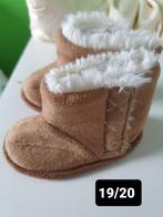Nieuwe winterlaarsjes / slofjes  maat  19/20, Kinderen en Baby's, Babykleding | Schoentjes en Sokjes, Slofjes, Jongetje of Meisje