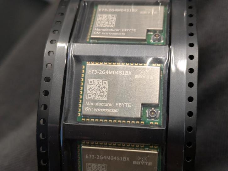 50 x eByte E73-2G4M04S1BX nRF52832 module, Hobby en Vrije tijd, Elektronica-componenten, Nieuw, Ophalen of Verzenden