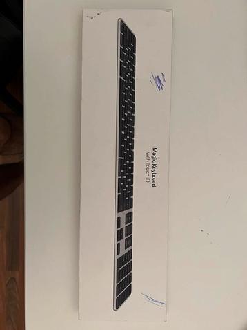 Magic Keyboard with Touch ID beschikbaar voor biedingen