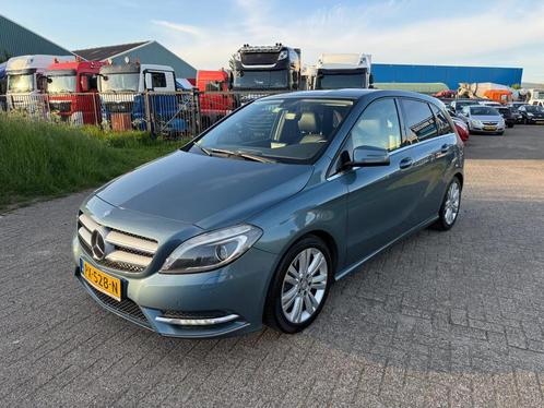 Mercedes-Benz B-klasse 220 CDI Automaat |Navi|Cruise|Nwe APK, Auto's, Mercedes-Benz, Bedrijf, Te koop, B-Klasse, ABS, Airbags