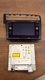 Volkswagen radio Discover Pro MIB 2 8’inch retrofit facelift, Auto diversen, Ophalen, Zo goed als nieuw, Vw, Vw