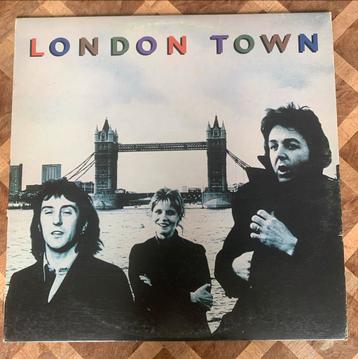 Wings - London Town LP - Pop Klassieker beschikbaar voor biedingen