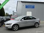Volvo S40 2.4 Elite, 5 cilinder ,Weinig kilometers Dealer oh, Voorwielaandrijving, 65 €/maand, Metallic lak, Gebruikt