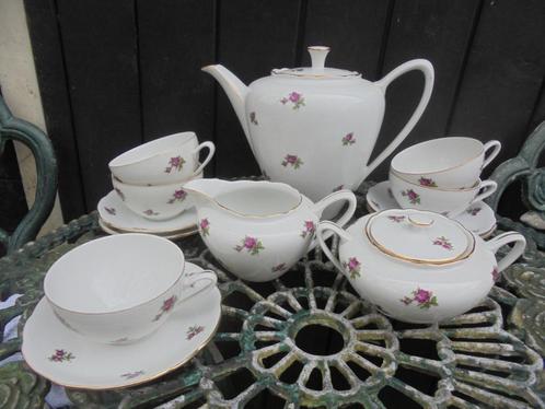 Koffie/Theeservies M Z met roze roosjes, Antiek en Kunst, Antiek | Servies compleet, Ophalen of Verzenden