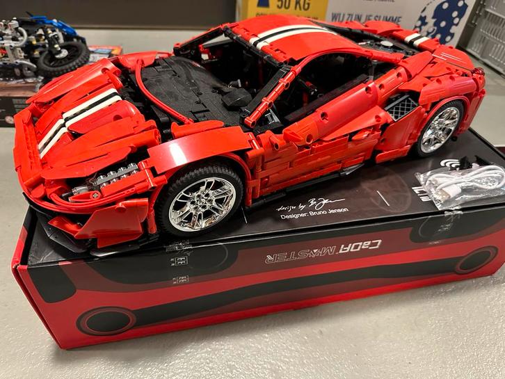 Cada C61042 Italian Super Car Bouwset, Hobby en Vrije tijd, Modelauto's | 1:18, Zo goed als nieuw, Auto, Overige merken, Ophalen of Verzenden