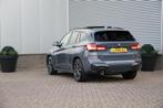 Bmw X1 xDrive 25e M-Sport 220pk Pano/HUD/Trekhaak/H&K/Cam/El, Gebruikt, USB, Leder, 3 cilinders