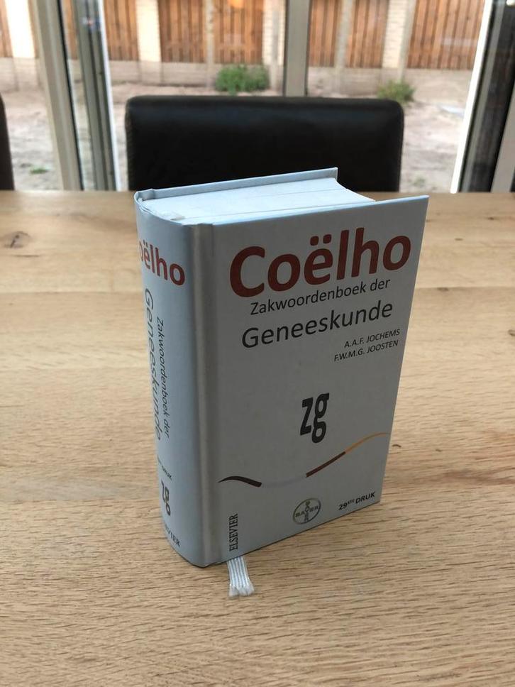 29e druk Zakwoordenboek der Geneeskunde, Coëlho, Boeken, Woordenboeken, Zo goed als nieuw, Engels, Overige uitgevers, Ophalen of Verzenden