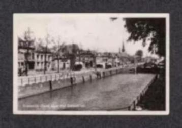 Vreeswijk Oude Sluis met Dorpsstraat 1954. beschikbaar voor biedingen