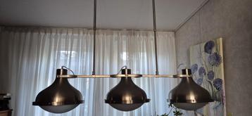Moderne hanglamp met 3 lampen beschikbaar voor biedingen