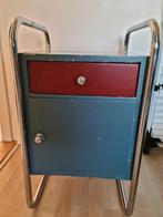 vintage nachtkastje of bijzettafel, Ophalen, Gebruikt, Hout