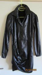 Zwarte faux leather jurk – stoer & stijlvol! Maat L, Maat 38/40 (M), Zwart, Ophalen of Verzenden, Zo goed als nieuw