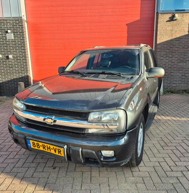 Chevrolet Trailblazer 4.2 L6 AUT 2005 Grijs youngtimer, Auto's, Chevrolet, Particulier, Trailblazer, Benzine, F, SUV of Terreinwagen