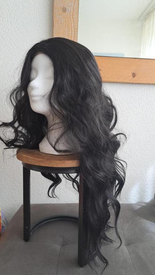 NIEUW! Barsdar pruik 66cm, meerdere kleuren zie foto's, Sieraden, Tassen en Uiterlijk, Uiterlijk | Haarverzorging, Nieuw, Pruik of Haarverlenging